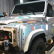 Land Rover Defender Pasta Cila